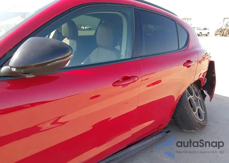 2021 Alfa Romeo Stelvio Rwd из США, поврежденный, VIN ZASPAJAN7M7D11957